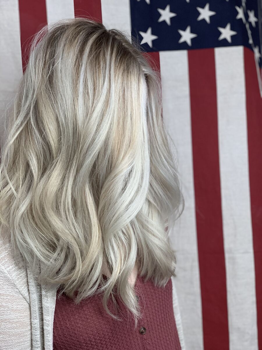 Icy platinum blonde with soft waves